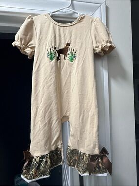 24 mo. One-Piece Bodysuit with Hunting Dog Embroidery